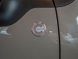 Voertuigafbeelding 9