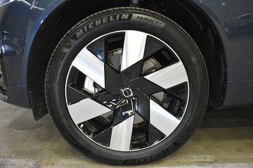 Voertuigafbeelding 4