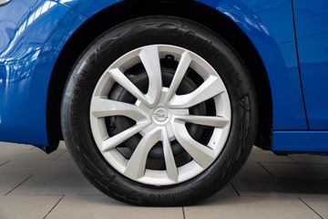 Voertuigafbeelding 3