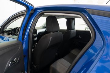 Voertuigafbeelding 8