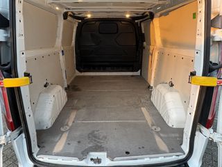 Voertuigafbeelding 9