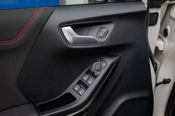 Voertuigafbeelding 18