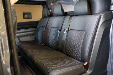 Voertuigafbeelding 12