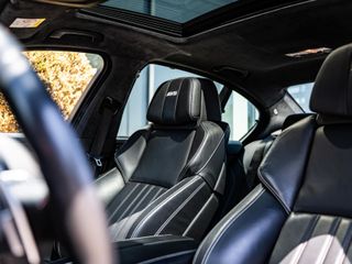 Voertuigafbeelding 15