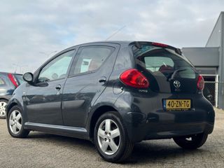 Voertuigafbeelding 3