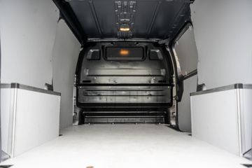 Voertuigafbeelding 9