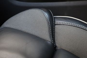 Voertuigafbeelding 17