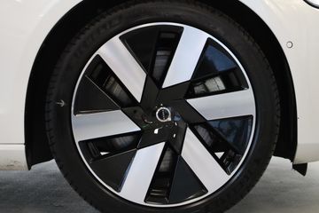 Voertuigafbeelding 6