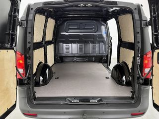 Voertuigafbeelding 17