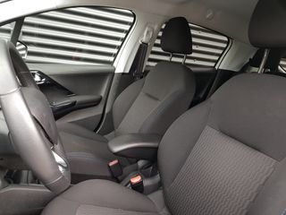 Voertuigafbeelding 14