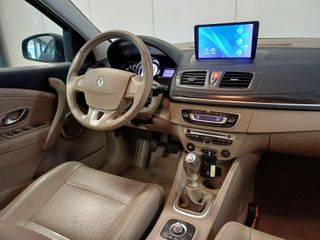 Voertuigafbeelding 14