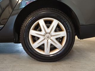 Voertuigafbeelding 7