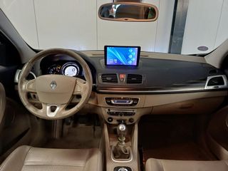 Voertuigafbeelding 9