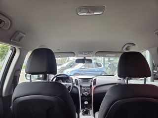 Voertuigafbeelding 12