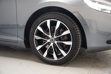 Voertuigafbeelding 28