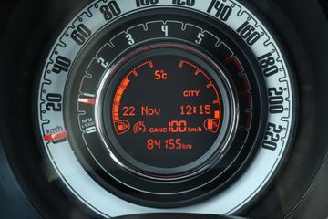 Voertuigafbeelding 12