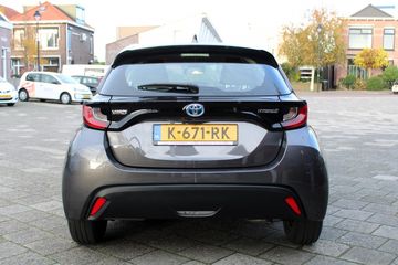 Voertuigafbeelding 3