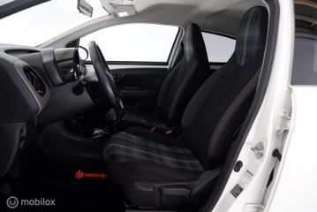 Voertuigafbeelding 4