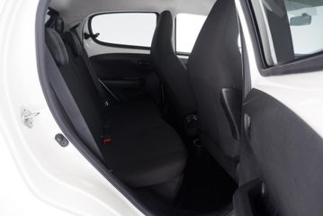 Voertuigafbeelding 9