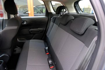 Voertuigafbeelding 23