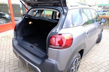 Voertuigafbeelding 8