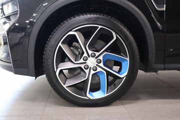 Voertuigafbeelding 4