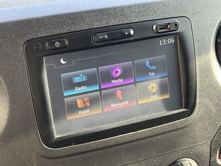 Voertuigafbeelding 8