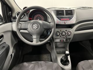 Voertuigafbeelding 6