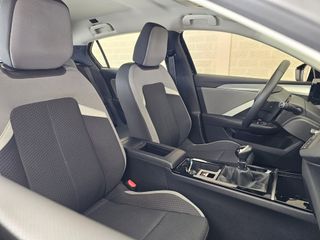 Voertuigafbeelding 8