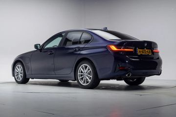 Voertuigafbeelding 2