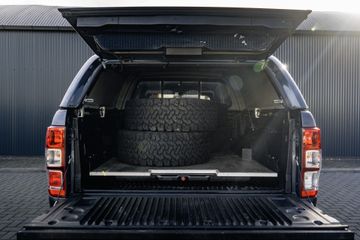 Voertuigafbeelding 8