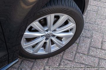 Voertuigafbeelding 9