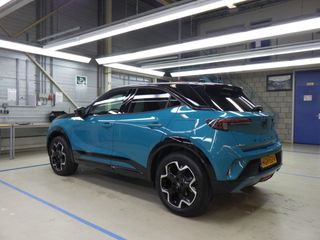 Voertuigafbeelding 2