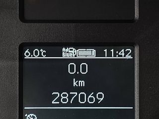 Voertuigafbeelding 8