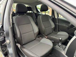 Voertuigafbeelding 26