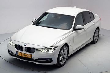 Voertuigafbeelding 12