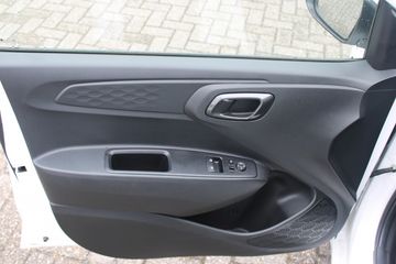 Voertuigafbeelding 7