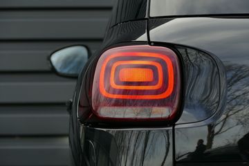 Voertuigafbeelding 5