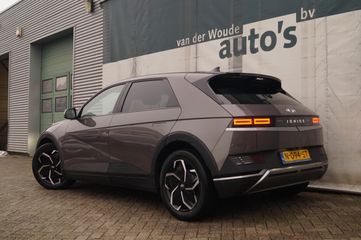 Voertuigafbeelding 6