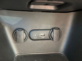 Voertuigafbeelding 12