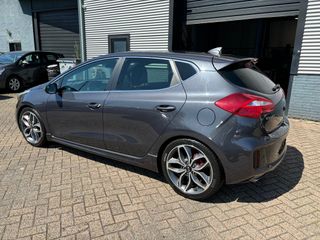 Voertuigafbeelding 2