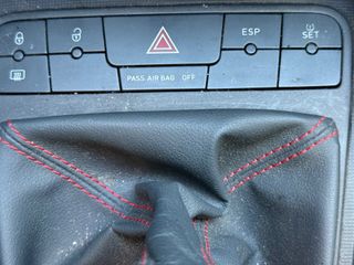 Voertuigafbeelding 12