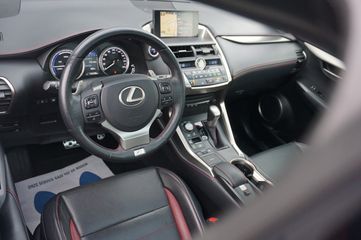 Voertuigafbeelding 8