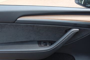 Voertuigafbeelding 35