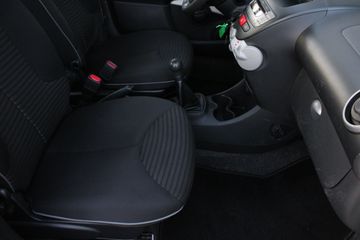 Voertuigafbeelding 4