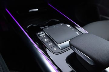 Voertuigafbeelding 13