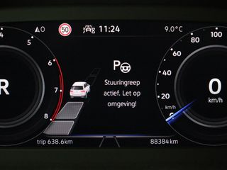 Voertuigafbeelding 9