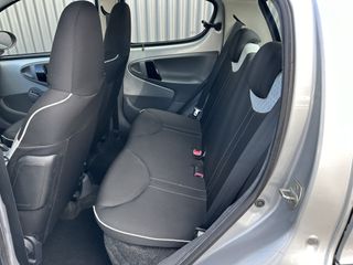 Voertuigafbeelding 5