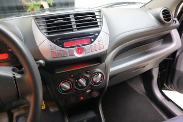 Voertuigafbeelding 3