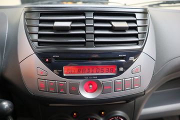 Voertuigafbeelding 4